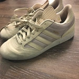 Adidas Busenitz Low top Sneakers